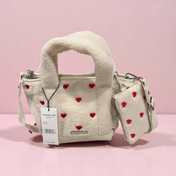 Sherpa Madden Girl Mini Tote Red Hearts Viral Heart Charm TJ MAXX VHTF - Picture 2 of 5